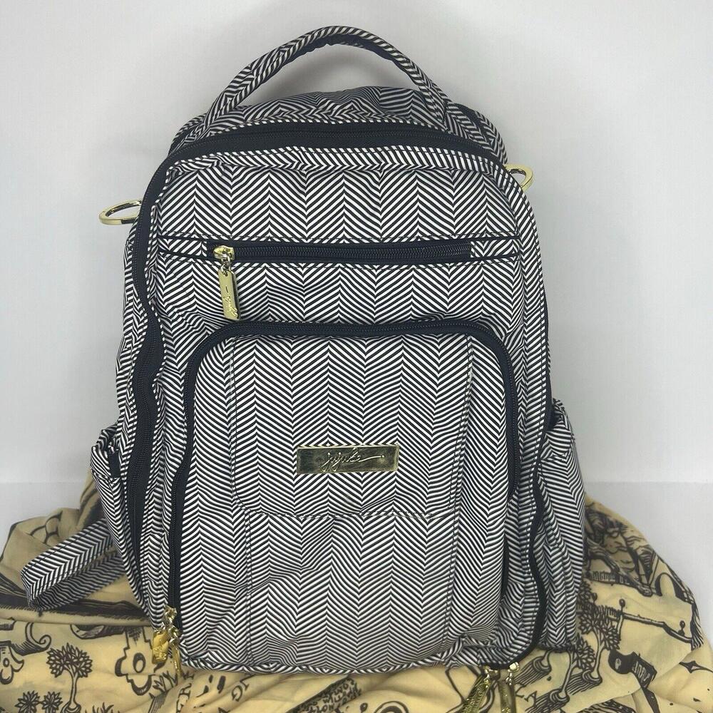Ju-Ju-Be Backpack Diaper Bag W/ Changing Pad Great Condition White Black EUC